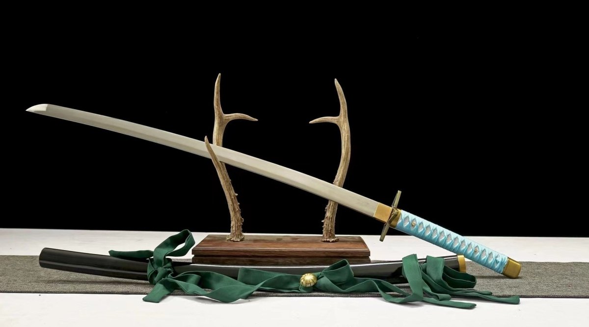 Bleach Hyōrinmaru Katana Sword (1060 Carbon Steel) - Katana America