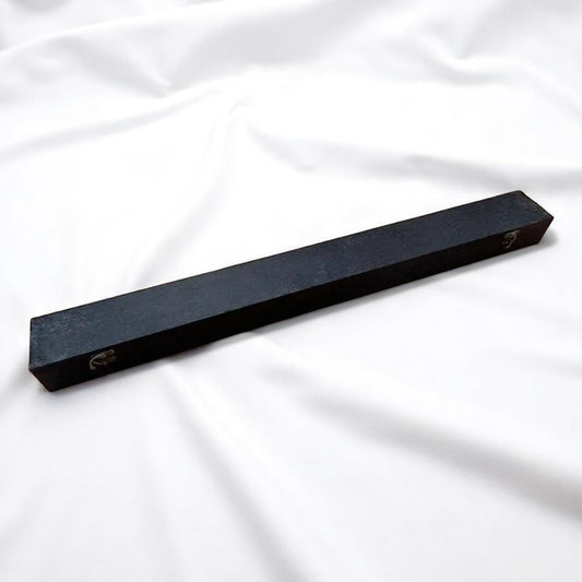 Matte Black Katana Gift Box – Glossy Pattern Finish